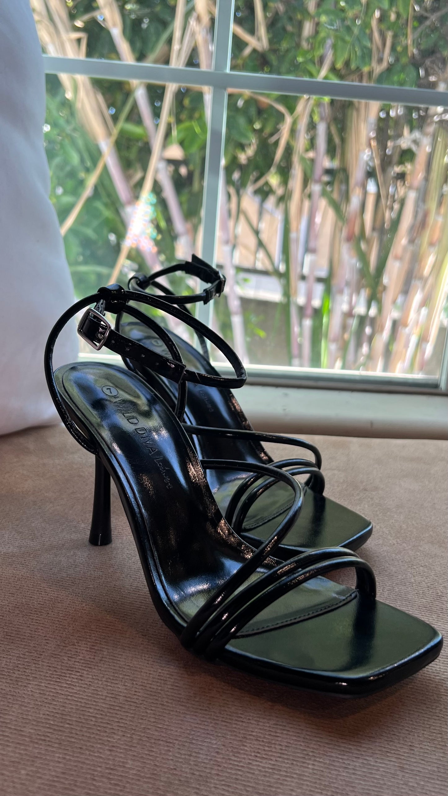 Ava Heels - Black