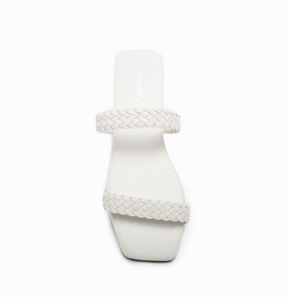DREAM CHASER - WHITE SANDALS